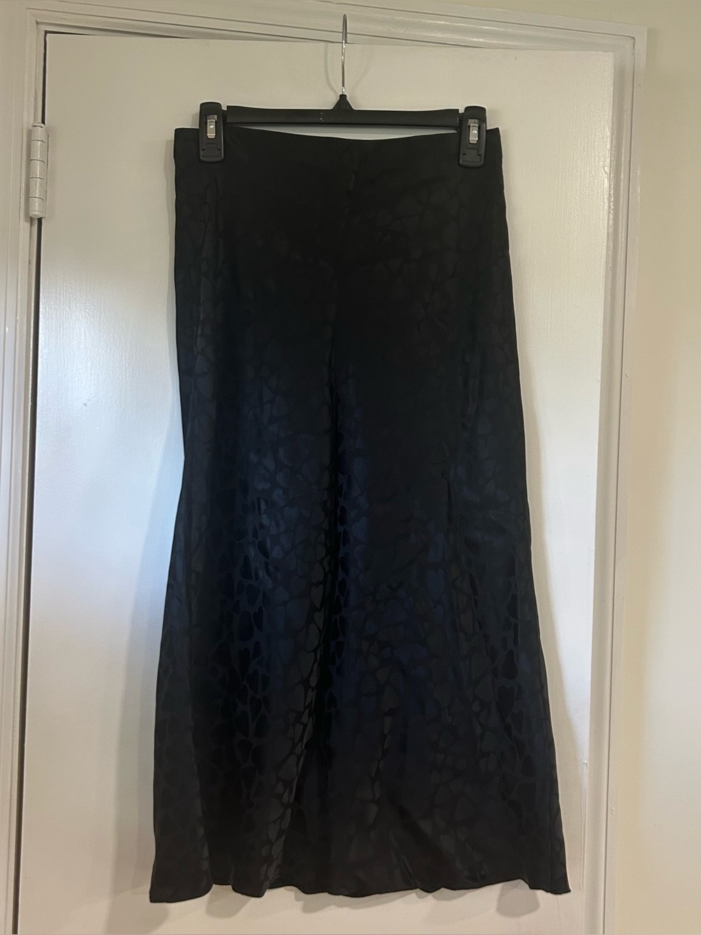 Realisation Par NWT Naomi Skirt Romance 100% Silk Black Midi Hearts Sz Med